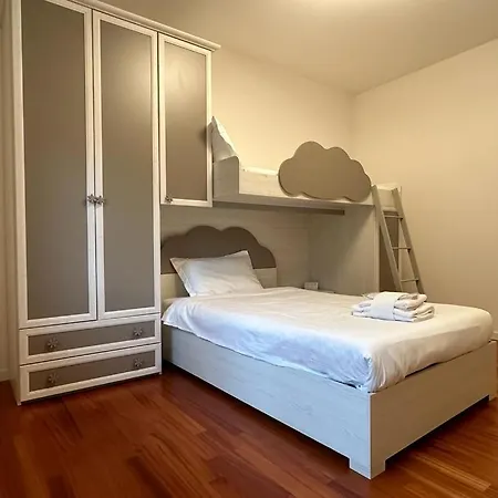 Welc-om Luxury Hillside Retreat Appartamento *