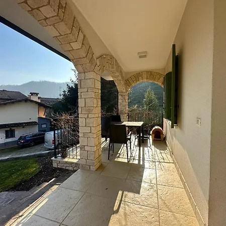 Welc-om Luxury Hillside Retreat Appartamento *